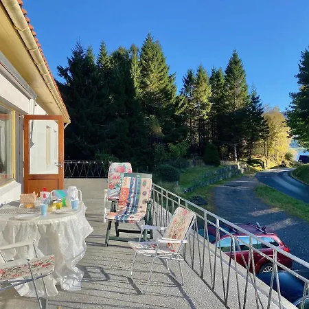 Butikken Pa Arsheim Homestay Stadlandet
